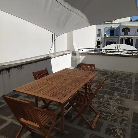 Apartmán A Due Passi Dal Mare De Donno 8 *